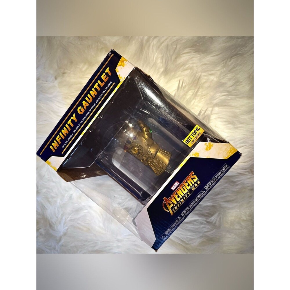 Funko Avengers Infinity War Gauntlet Vinyl Collectible Hot Topic Exclusive - Picture 10 of 12